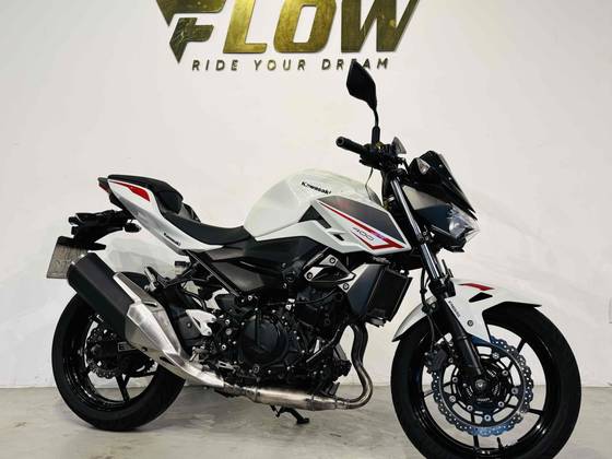 KAWASAKI Z400 KAWASAKI Z400